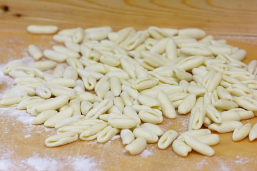 Homemade orecchiette pasta - Agriturismo Masseria Spetterrata